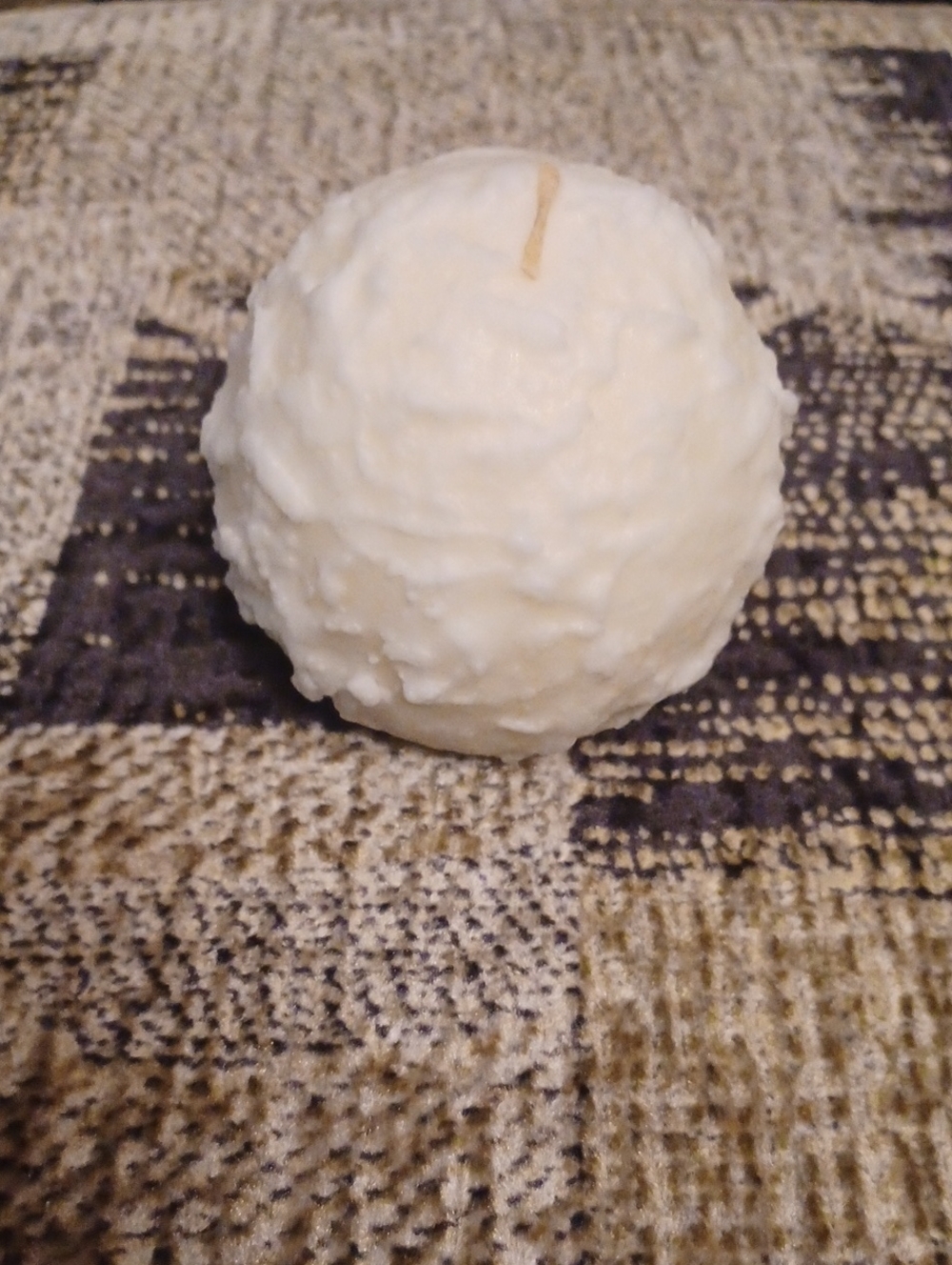 $4 Add-on New White Textured Ball Candle
